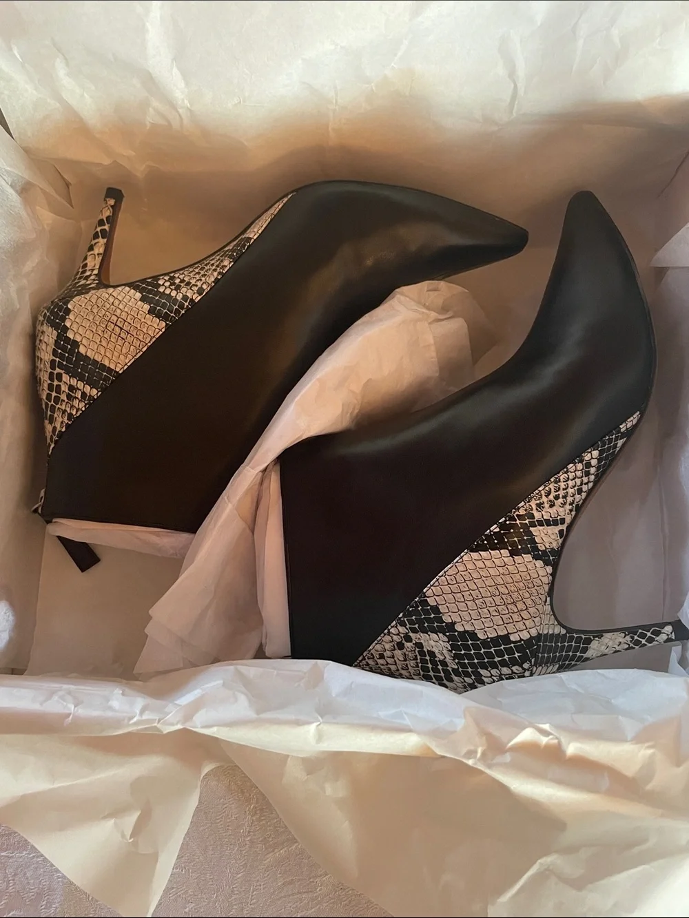 Paolo Black Leather Pointed Ankle Boots with Snake-Print Panels New in boxSz 6M